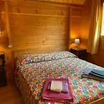 Agri Camp Dolomiti Lejlighed *